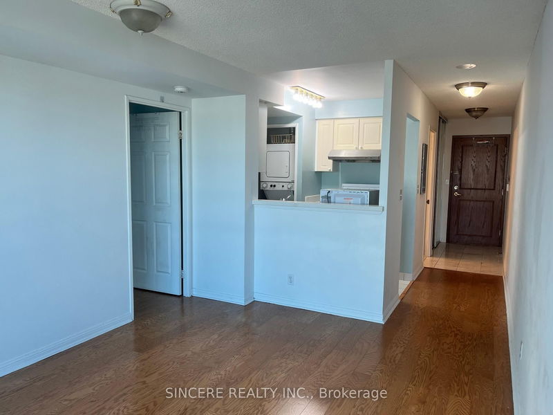 home for sale on 502-8 Lee Centre Drive