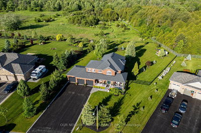 27 Charles Tilley Cres, Clarington - Rural Clarington