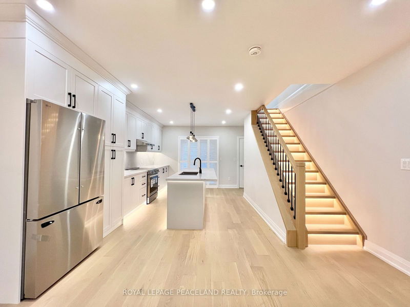 home for lease on 73 Merrill Avenue E