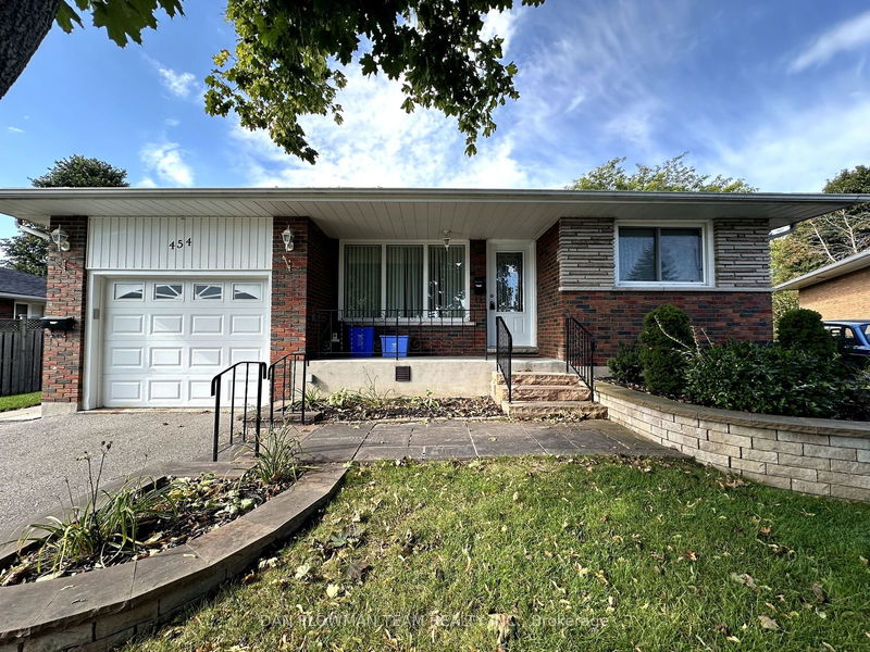 home for lease on Main-454 Holcan Avenue