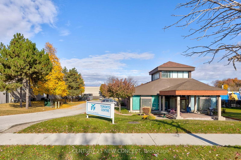 70 Mcgriskin Rd, Toronto, M1S 5C5 | Image 2