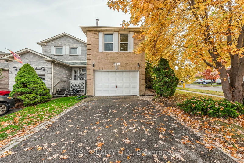 home for lease on 1666 McBrady Crescent