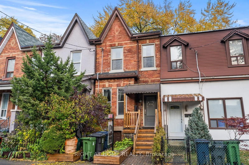 155 Munro St, Toronto, Ontario (MLS E9974304)