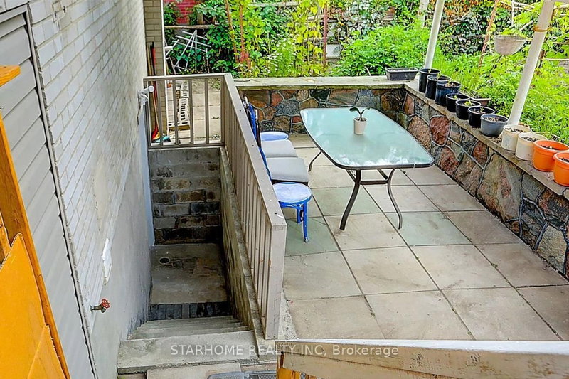 Bsmt - 432 Crosby Ave, Richmond Hill, L4C 2S1 | Image 2