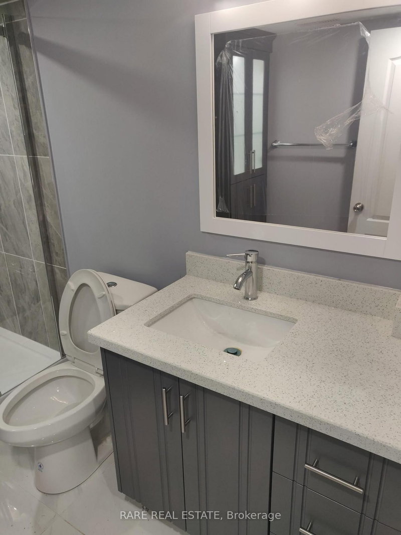 Lower - 97 Depeuter Cres, Bradford West Gwillimbury, L3Z 3A2 | Image 3