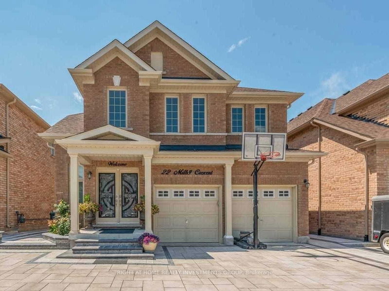 home for lease on 22 Milby Crescent