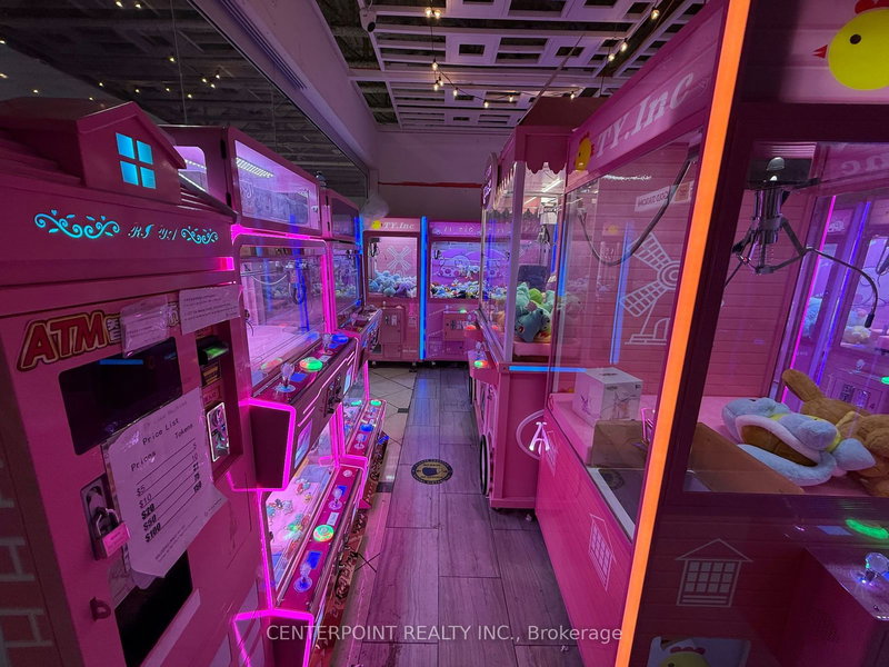 D51 - 4300 Steeles Ave E, Markham, L3R 0Y5 | Image 3