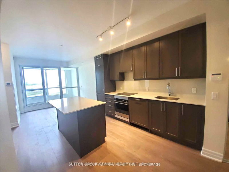 home for lease on 417-9085 Jane Street