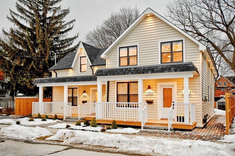 home for lease on Upper-72 Centre Street