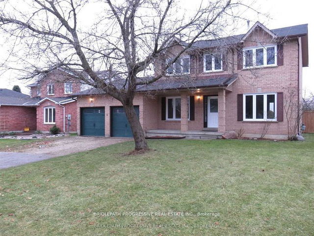 8 Heritage Road
