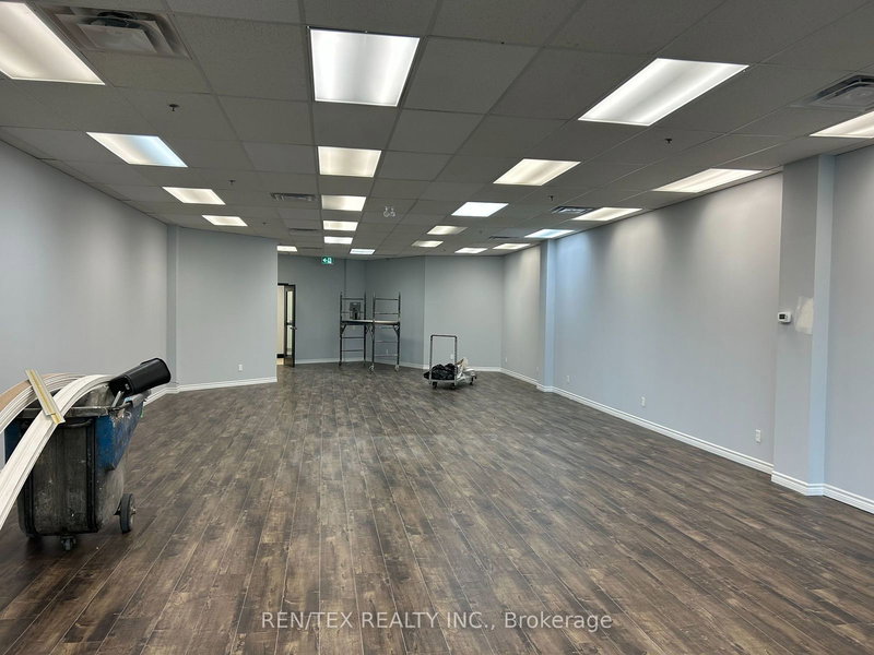 101 - 8000 Jane St, Vaughan, L4K 5B8 | Image 3