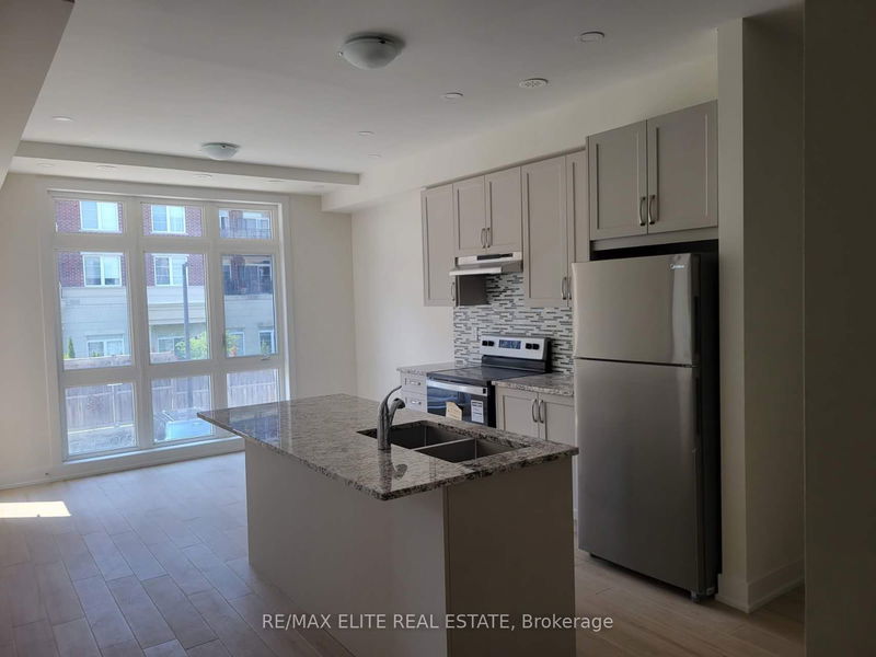 home for lease on 6-2 Phelps Lane