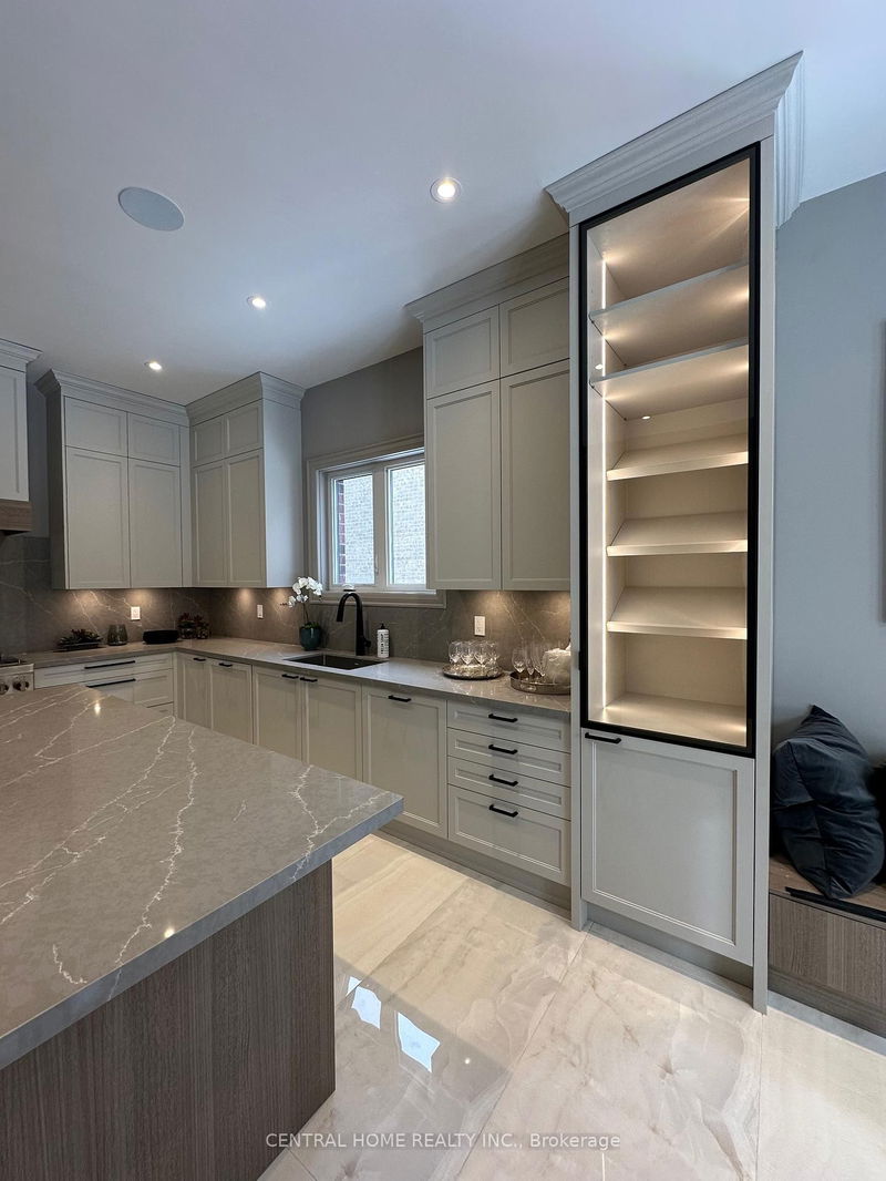 20B Segun St, Richmond Hill - Oak Ridges image-0-0