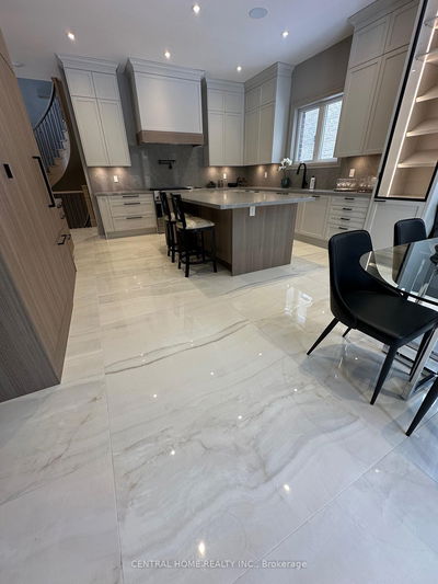 20B Segun St, Richmond Hill - Oak Ridges image-0-3