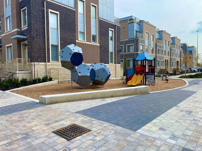 Unit TH118 — 30 Almond Blossom Mews, Vaughan - Vaughan Corporate Centre image-0-2