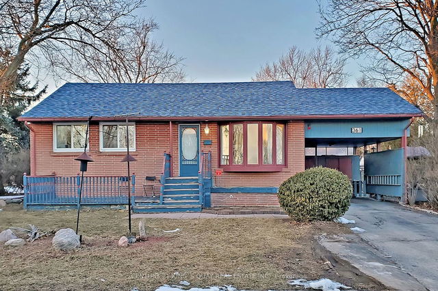 361 Paliser Crescent