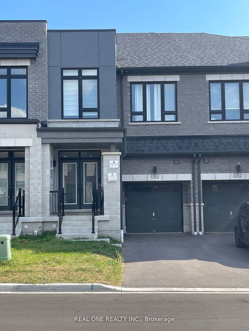 home for lease on 9 Boiton Street