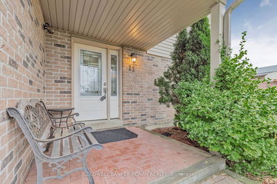 11 Fraser Ave, New Tecumseth - Tottenham image-0-1