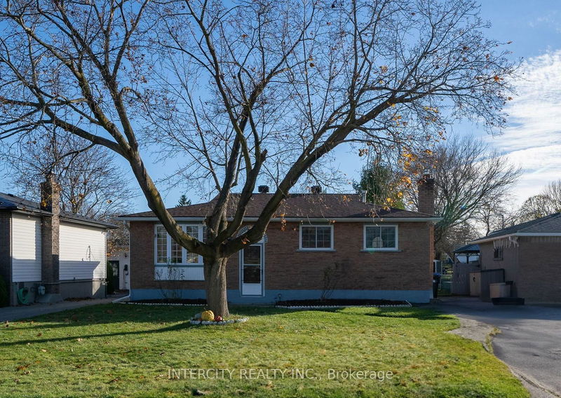 65 Alexander St, New Tecumseth - Tottenham image-0-0