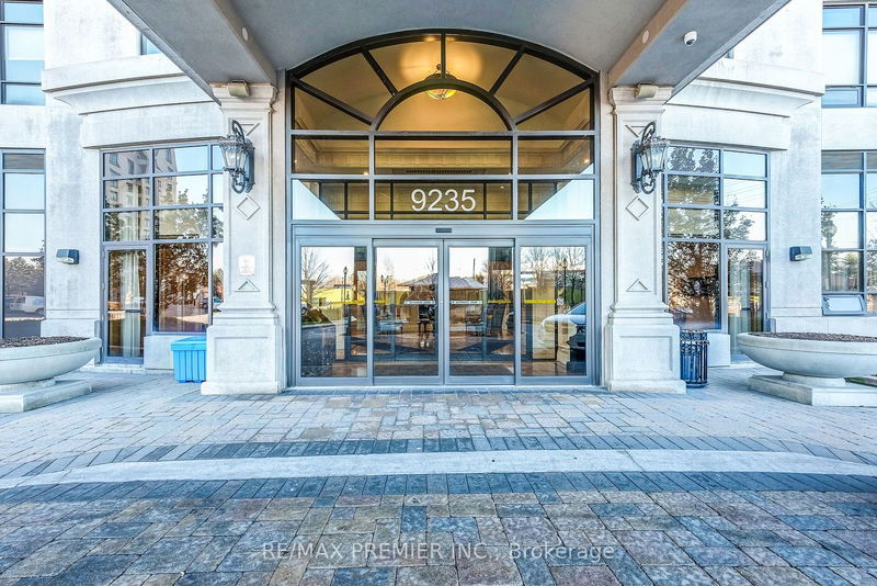 home for lease on 208-9235 Jane Street