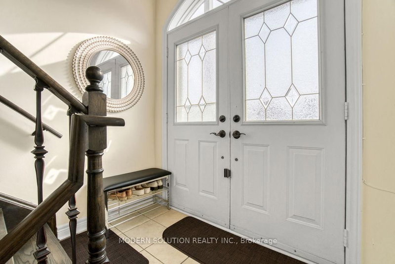 119 Blackthorn Dr, Vaughan, L6A 3N2 | Image 3