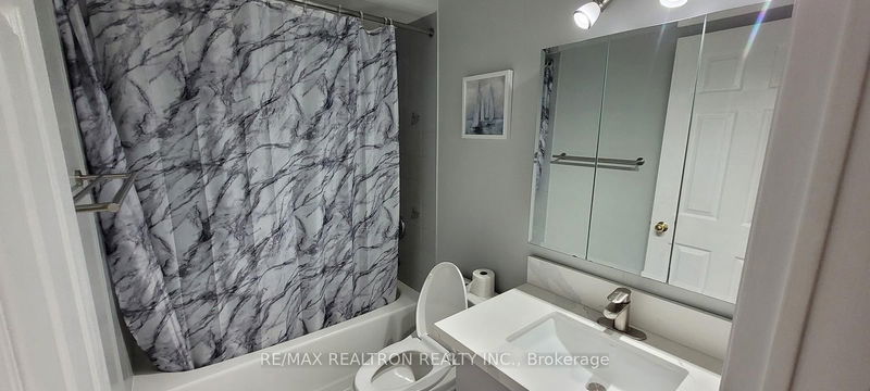 home for lease on 74-83 William Curtis Circle