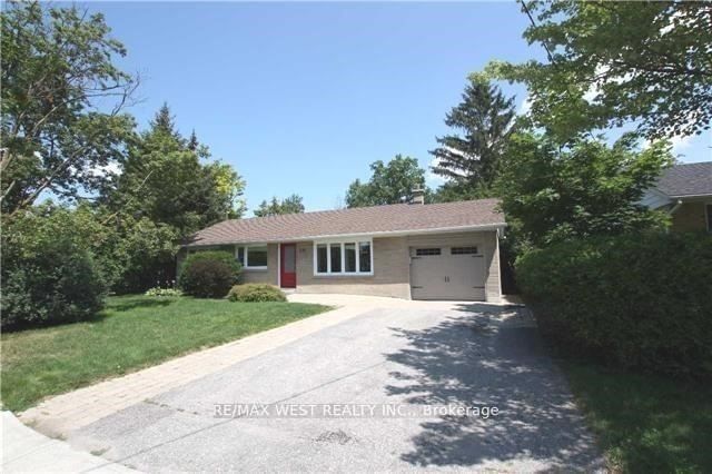 home for lease on 291 Dixon Boulevard