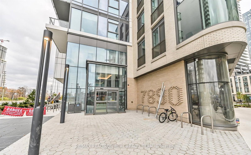 5210 - 7890 Jane St, Vaughan, L4K 0K9 | Image 3