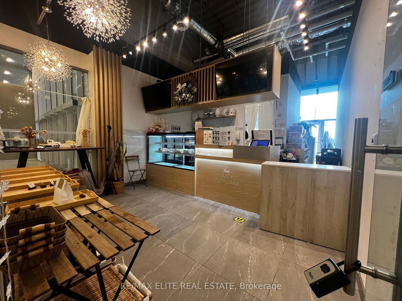 1CF6 - 9390 woodbine Ave, Markham, L6C 0M5 | Image 3