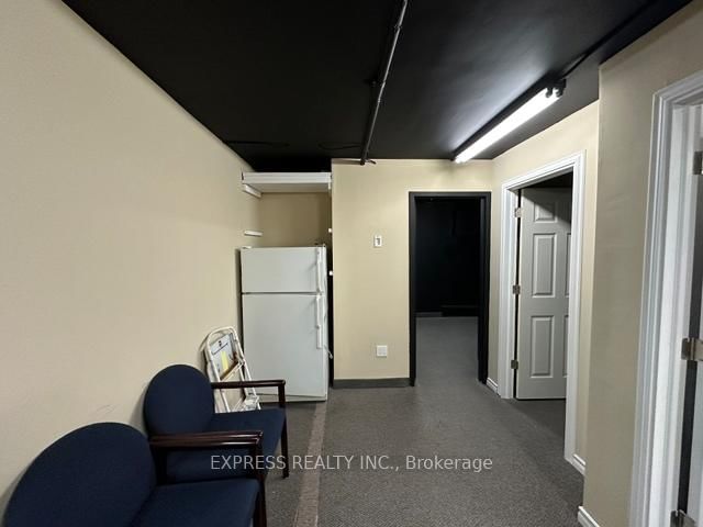 Bsmt W - 8300 Yonge St, Vaughan, L4J 7R3 | Image 3