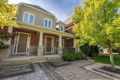 7 Dungannon Dr, Markham - Angus Glen image-0-2