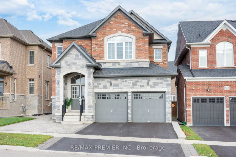 126 Barrow Ave, Bradford West Gwillimbury - Bradford image-0-0