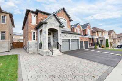 126 Barrow Ave, Bradford West Gwillimbury - Bradford image-0-1