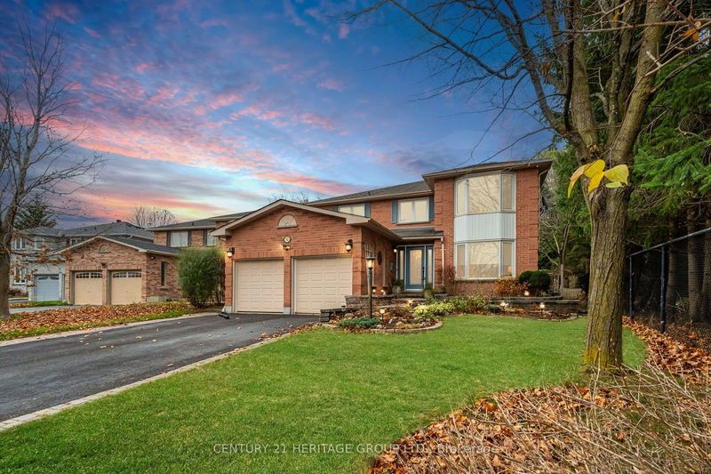 742 Leslie Valley Dr, Newmarket - Huron Heights-Leslie Valley image-0-0