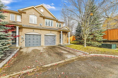 260 Tom Taylor Cres, Newmarket - Summerhill Estates image-0-1