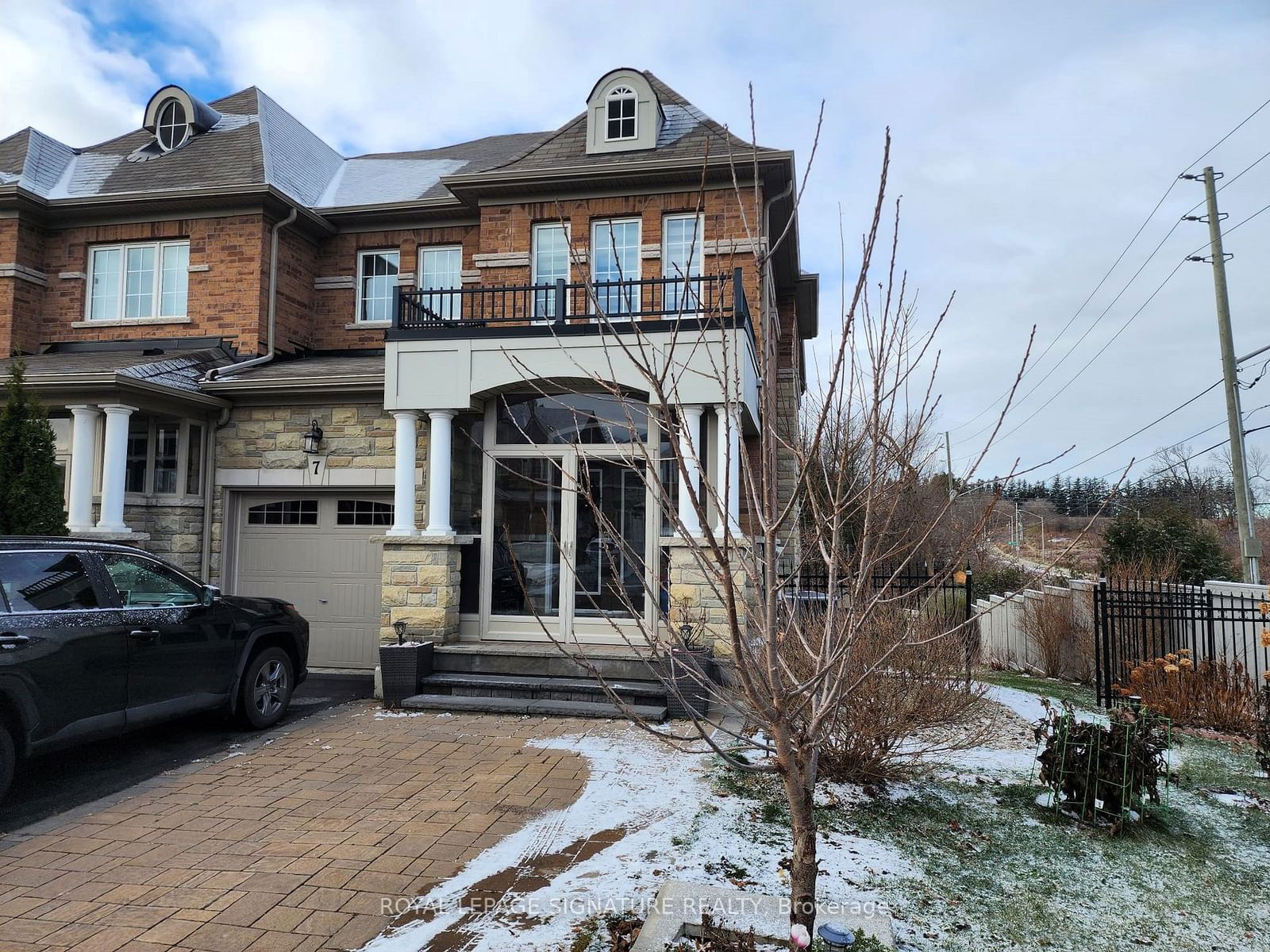 Building in 7 Gamble Glen Crescent