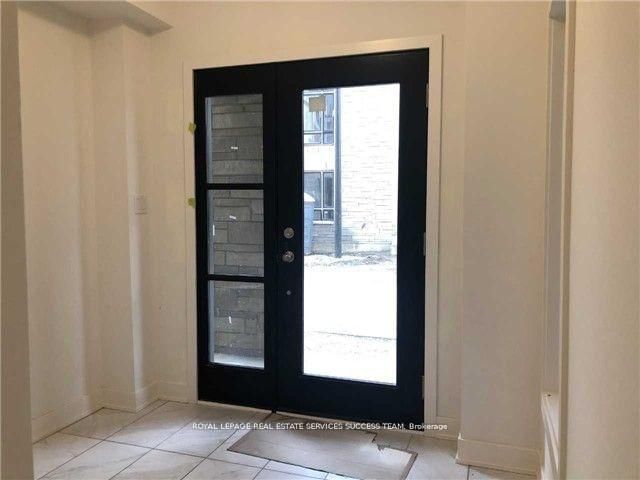 home for lease on 118 Pageant Avenue