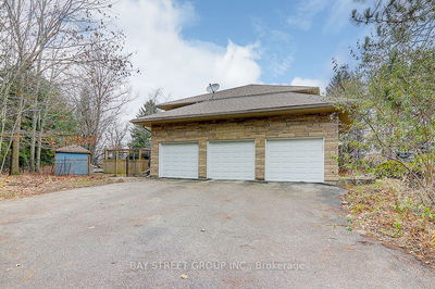 8 Bristol Sands Cres, Uxbridge - Rural Uxbridge image-0-1