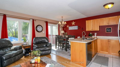 44 Parkside Cres, Essa - Angus image-0-3