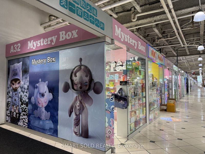 A32 - 4300 Steeles Ave E, Markham, L3R 0Y5 | Image 3