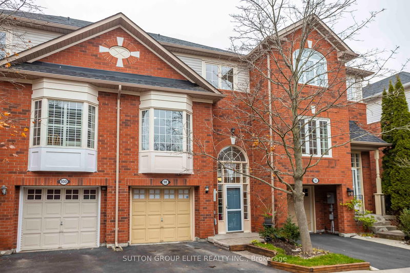 home for sale on 98 Mosaics Avenue
