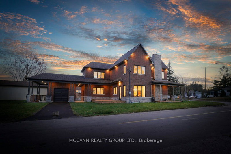 271 Main St N, Uxbridge, L9P 1R9 | Image 2