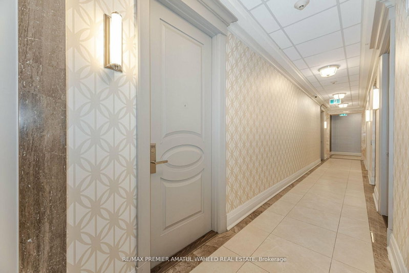 Room2