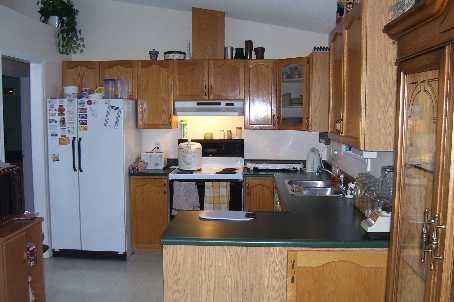 30 Sunset Beach Rd, Georgina, L0E1N0 | Image 3