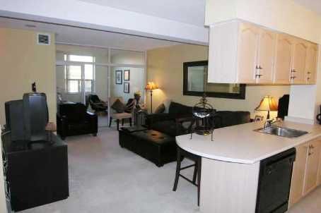 308A - 7398 Yonge St, Vaughan, L4J1V8 | Image 2