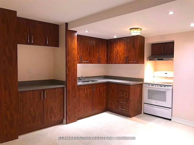 Bsmt - 502 Palmer Avenue