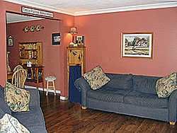 44 Beaverdale Cres, Georgina, L0E1N0 | Image 3