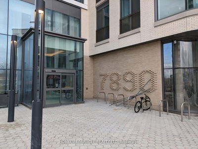 Unit 5612 — 7890 Jane St, Vaughan - Concord image-0-3