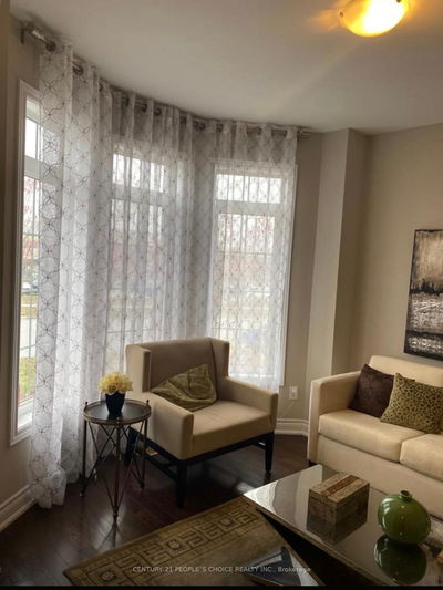 Unit Main — 40 Augustine Ave, Richmond Hill - Oak Ridges image-0-2