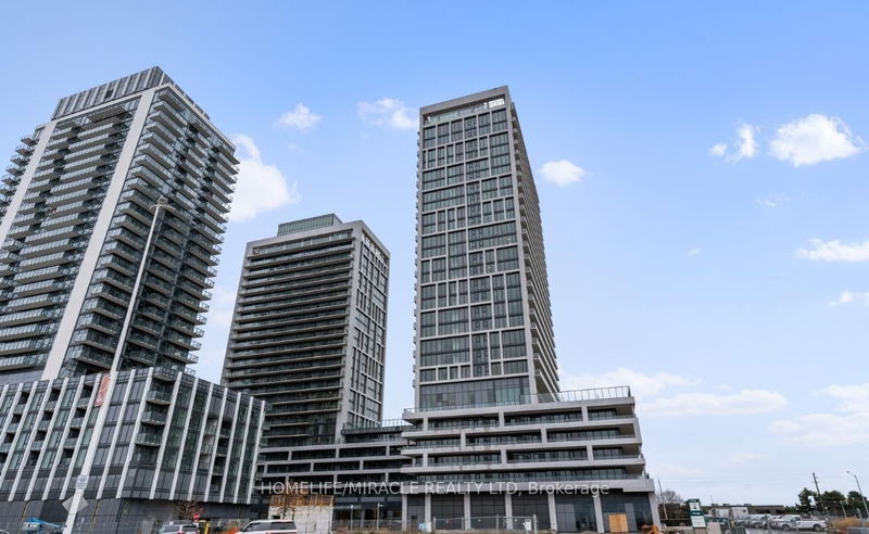 home for lease on 416-8960 Jane Street